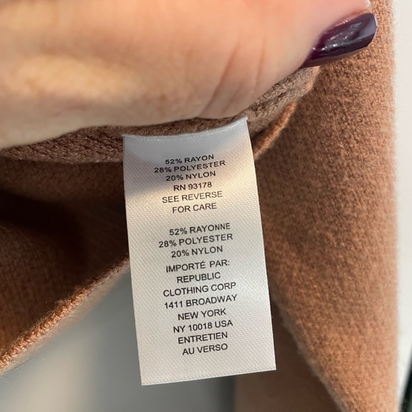 Truth by Republic, Small, caramel color pouch pocket cowl turtleneck sweater - Picture 3 of 8